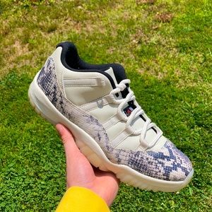 Jordan 11 snake skin